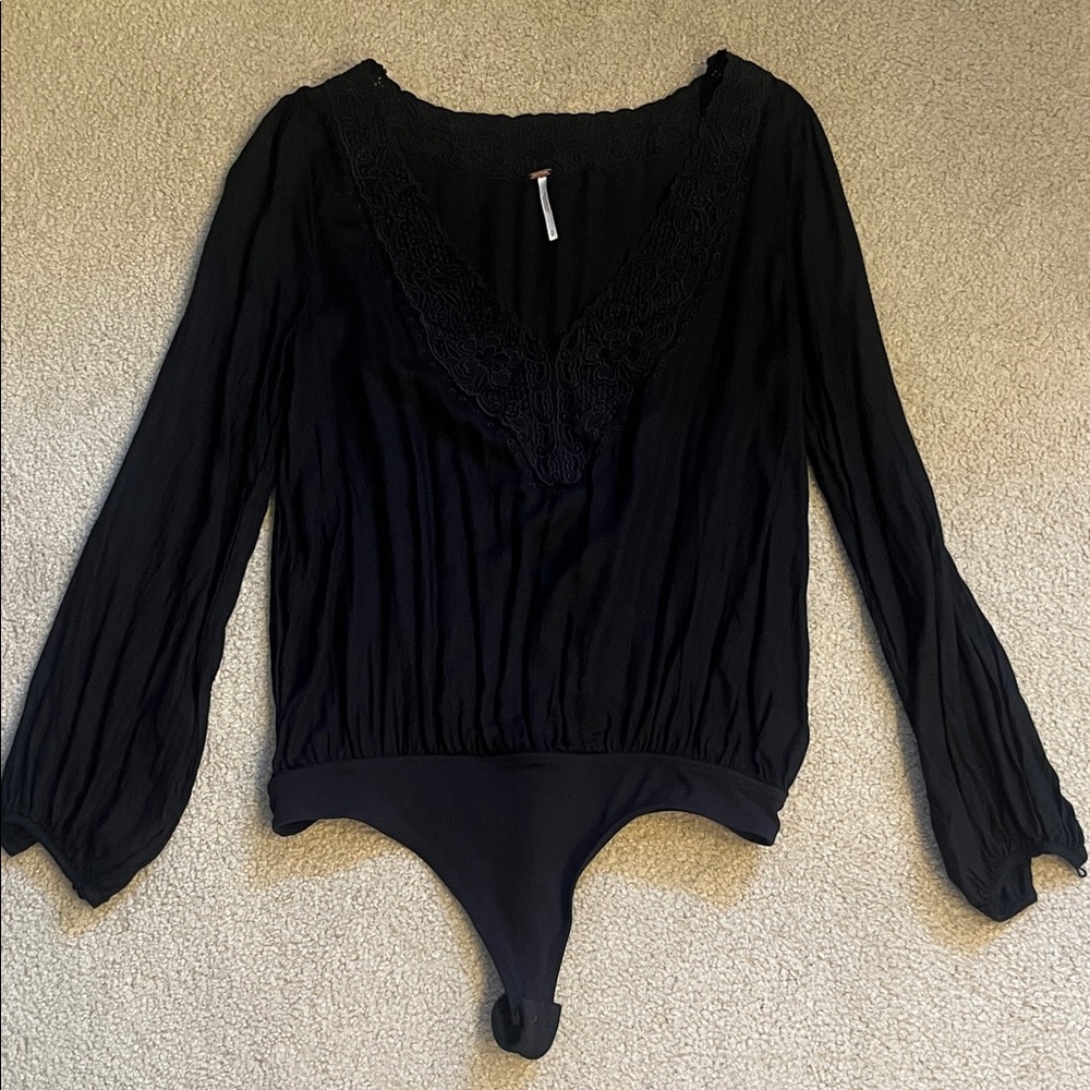 Free People Black Lace V-Neck Bodysuit Size Small
